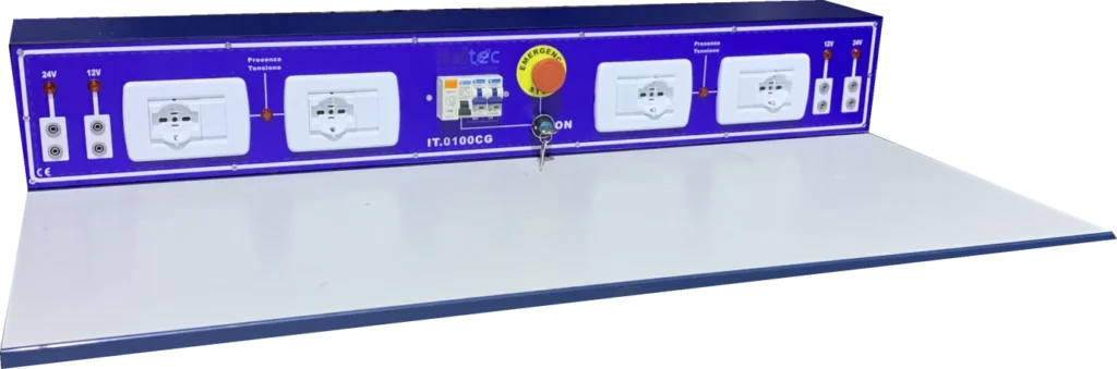 Canale elettrificato per banco da lavoro con prese Schuko 10/16A, uscite 12V e 24V, pulsante di emergenza e chiave di consenso modello.